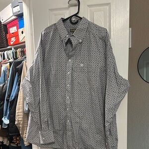 Ariat Long sleeve button down  Patterned Shirt